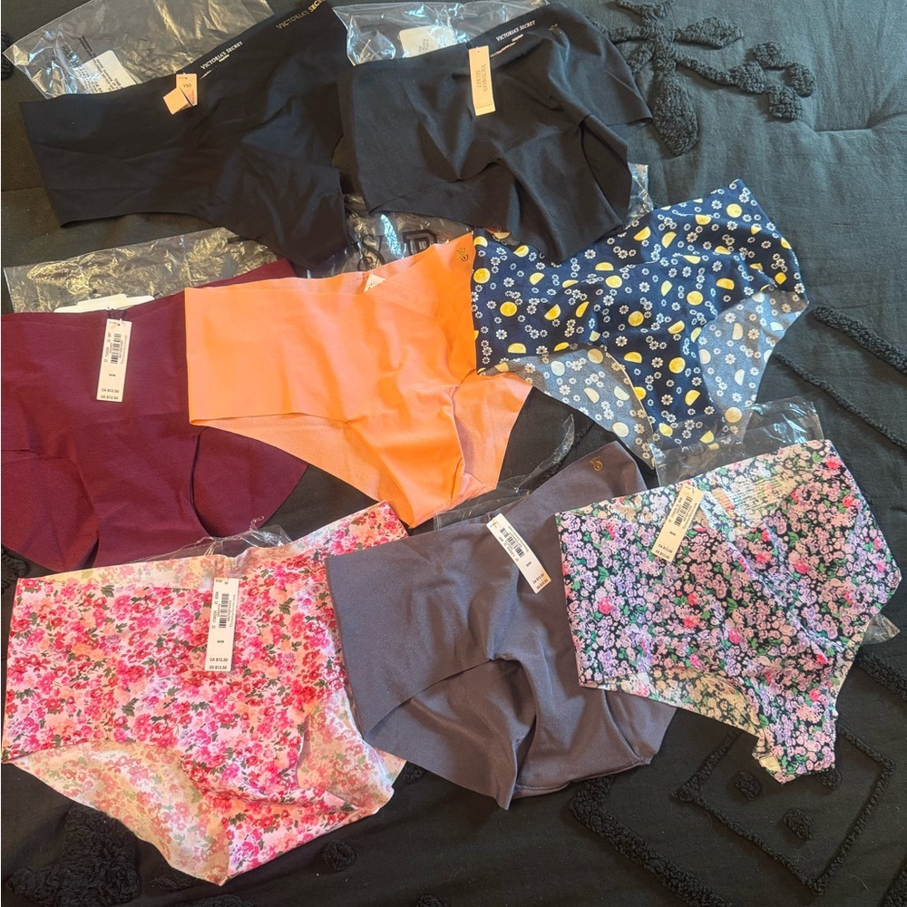 Victoria’s Secret cheeky panties